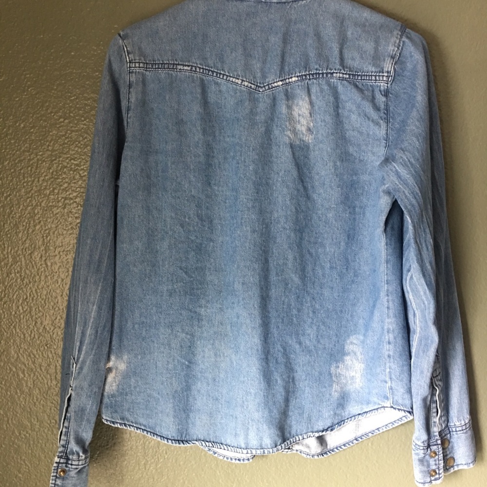 Jean jacket - Picture 2 of 4